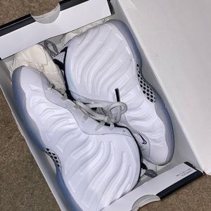 white foams